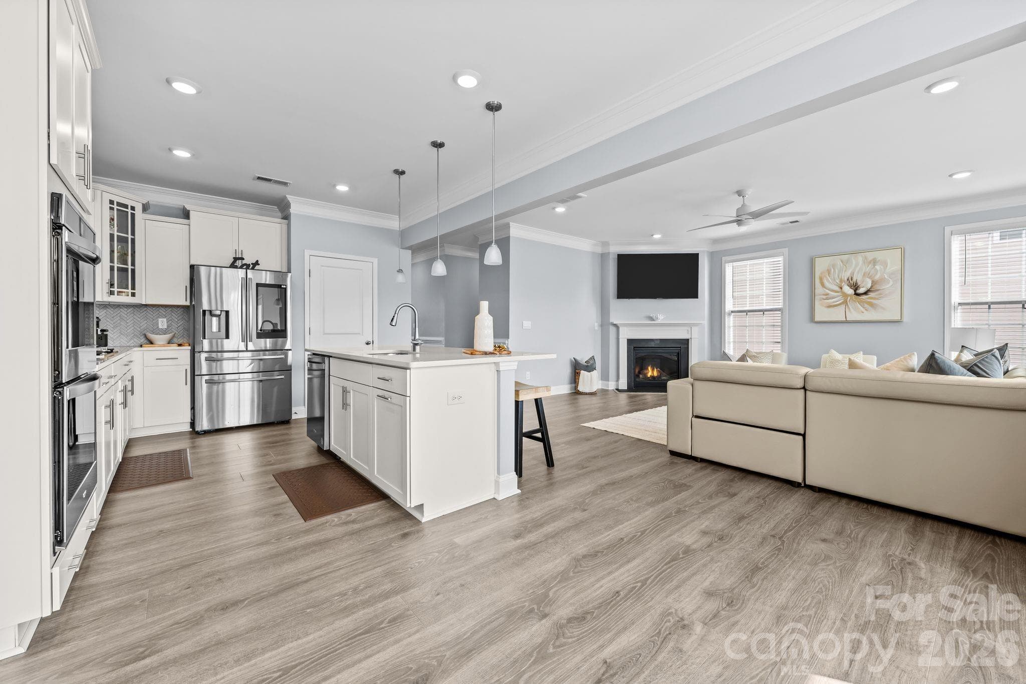 Single Family Residence at 645 Belle Grove Drive, Clover, photo 22 of 42