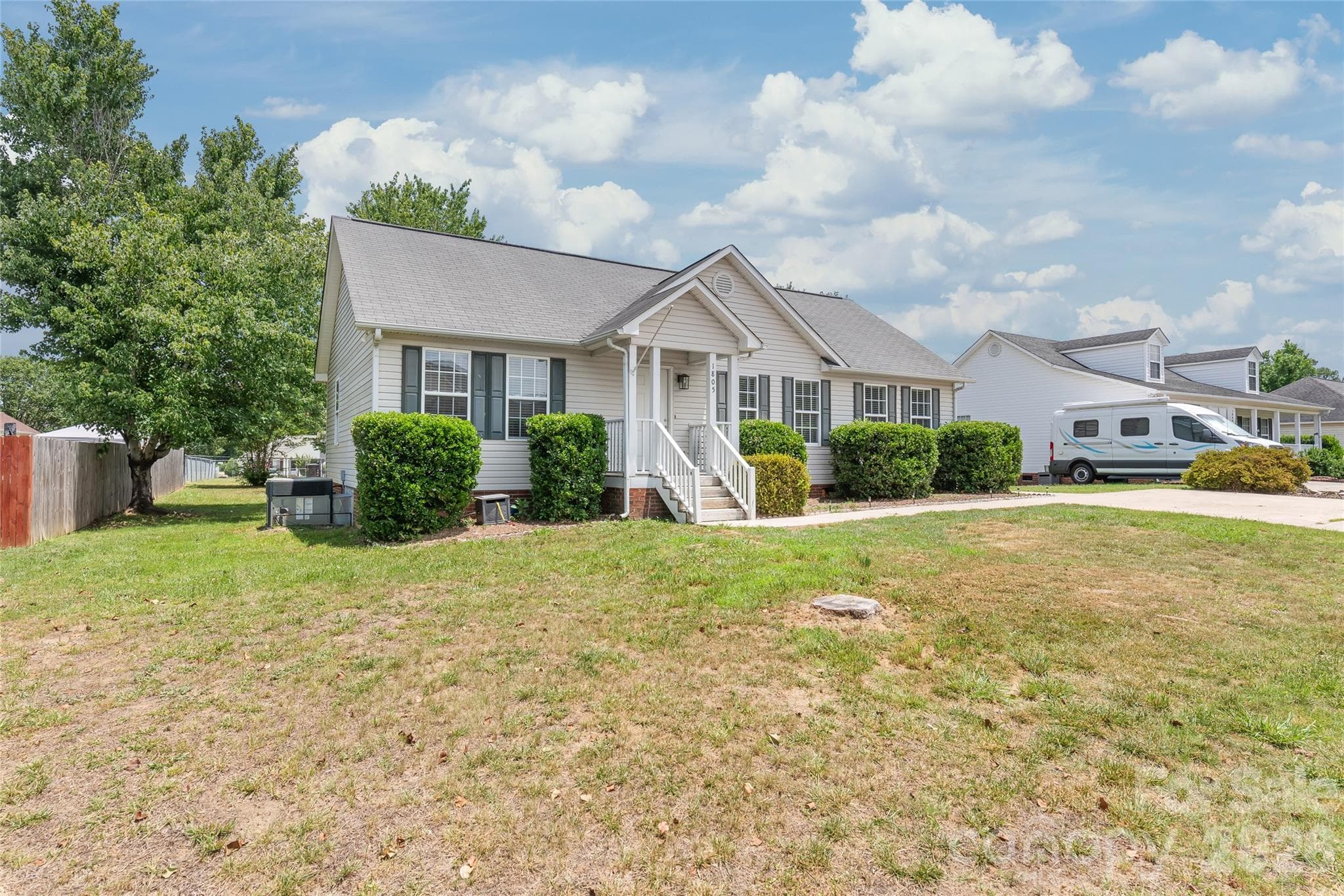 Single Family Residence at Rock Hill, photo 4 of 38