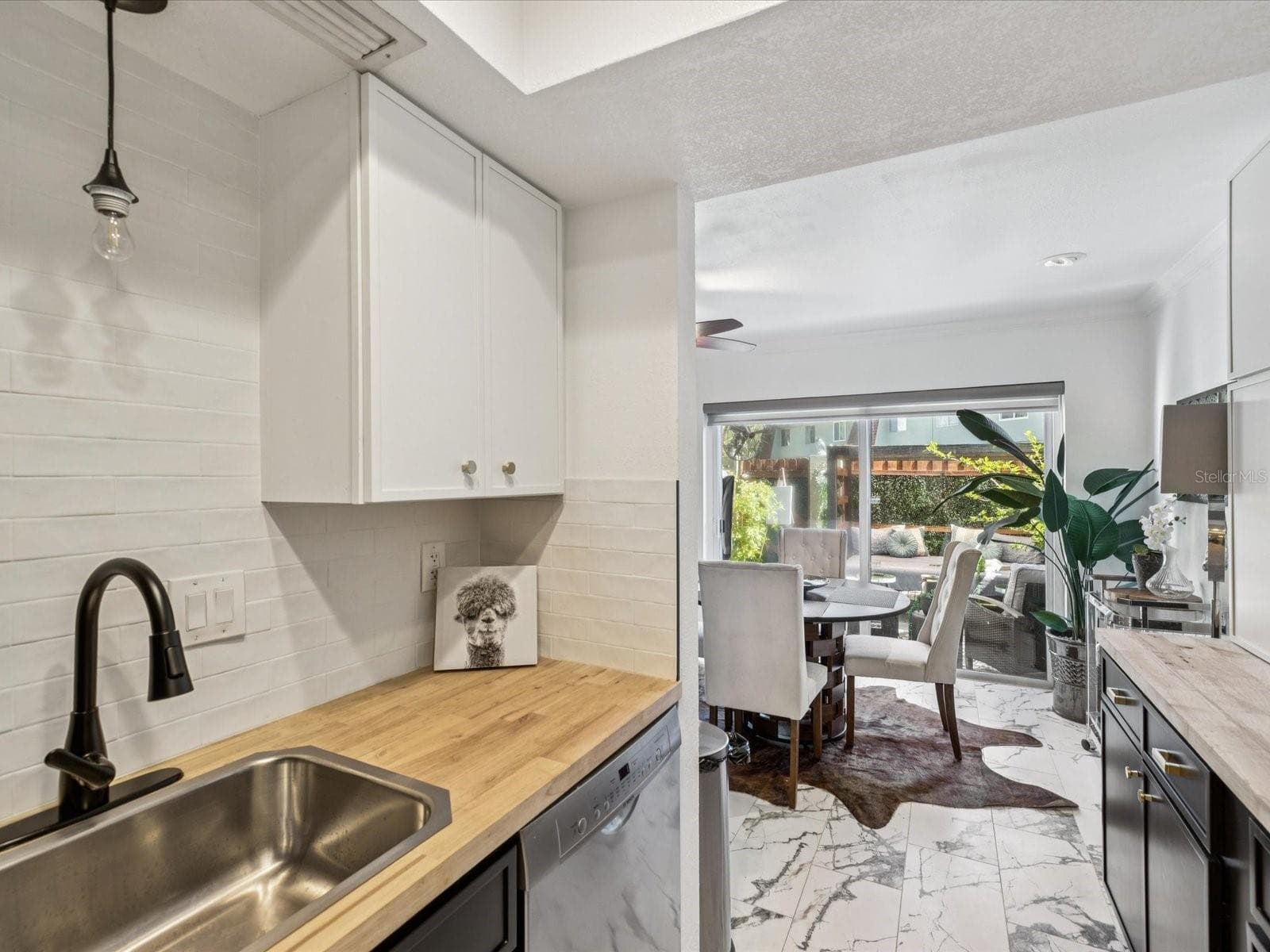 Townhouse at 1308 70TH ST N, ST PETERSBURG, photo 6 of 62