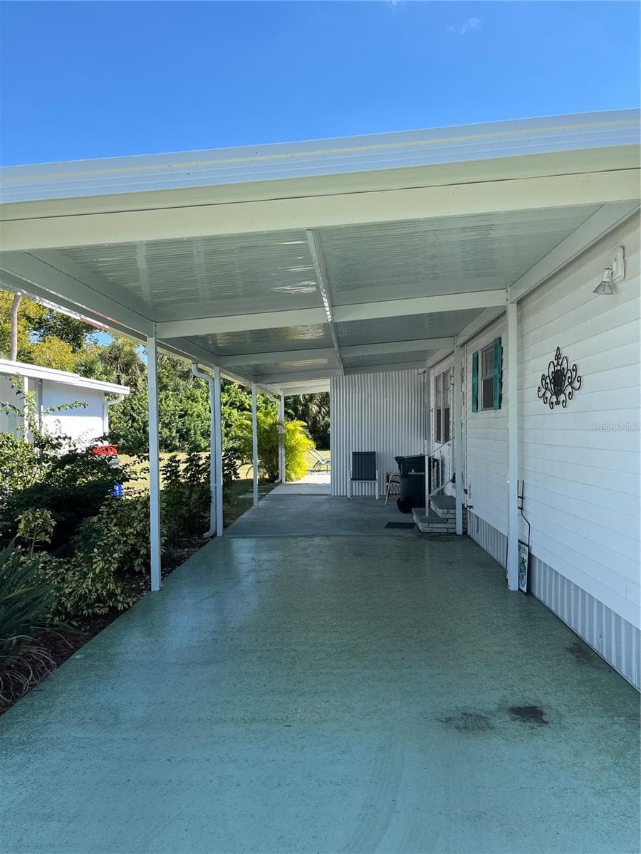Manufactured Home at 609 CERVINA DR, VENICE, photo 4 of 38