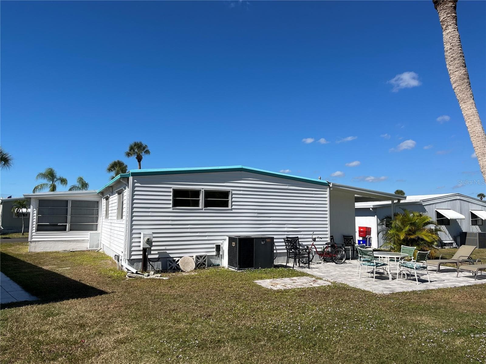 Manufactured Home at 609 CERVINA DR, VENICE, photo 6 of 38