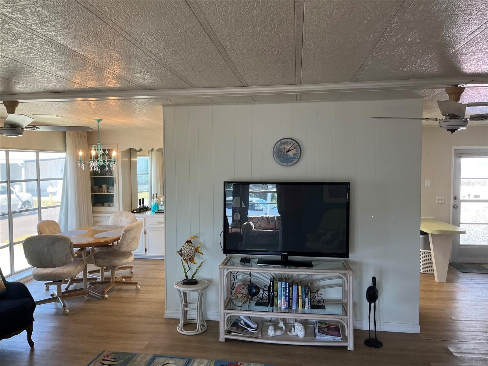 Manufactured Home at 609 CERVINA DR, VENICE, photo 9 of 38
