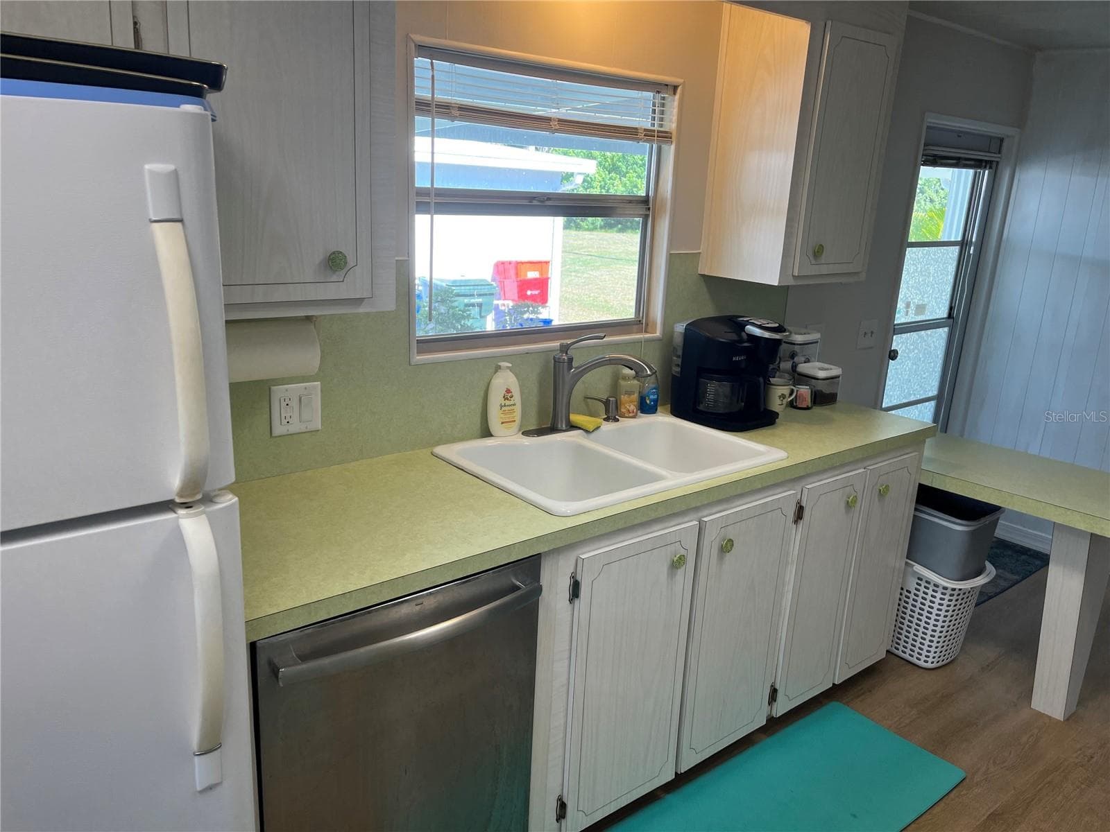 Manufactured Home at 609 CERVINA DR, VENICE, photo 16 of 38