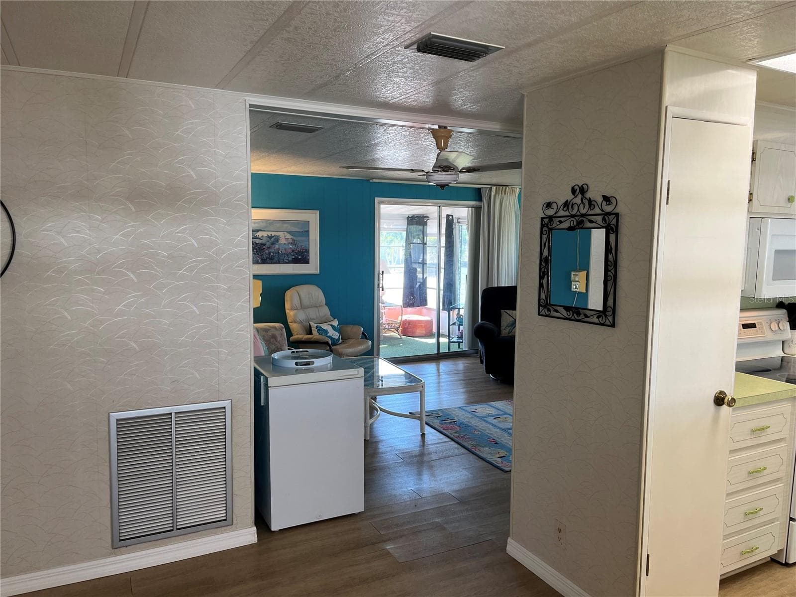 Manufactured Home at 609 CERVINA DR, VENICE, photo 18 of 38