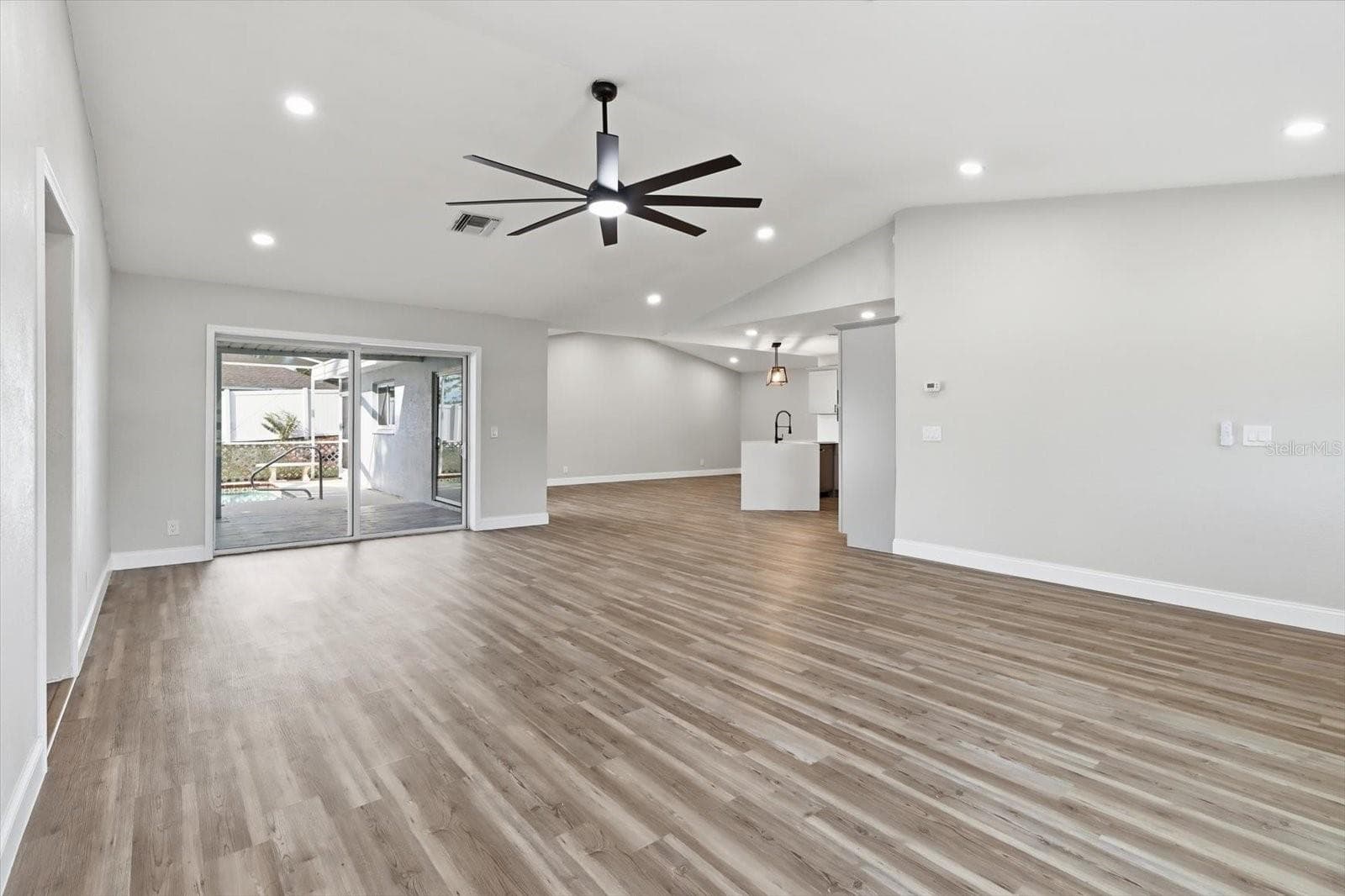 Single Family Residence at 9642 ELGIN BLVD, SPRING HILL, photo 9 of 48