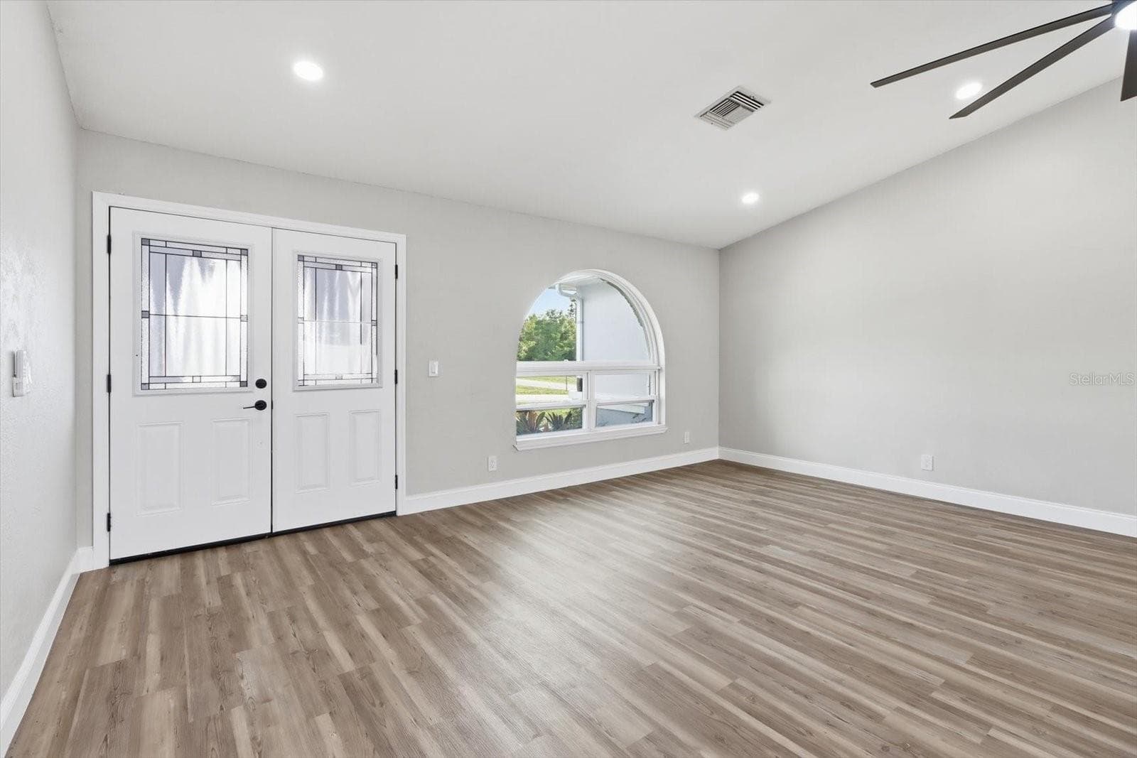 Single Family Residence at 9642 ELGIN BLVD, SPRING HILL, photo 10 of 48