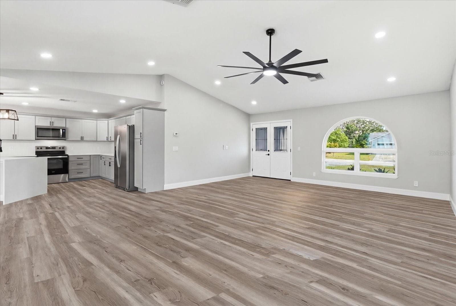Single Family Residence at 9642 ELGIN BLVD, SPRING HILL, photo 11 of 48