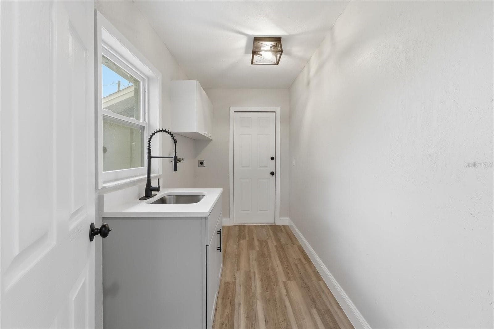 laundry room - 9642 ELGIN BLVD, SPRING HILL