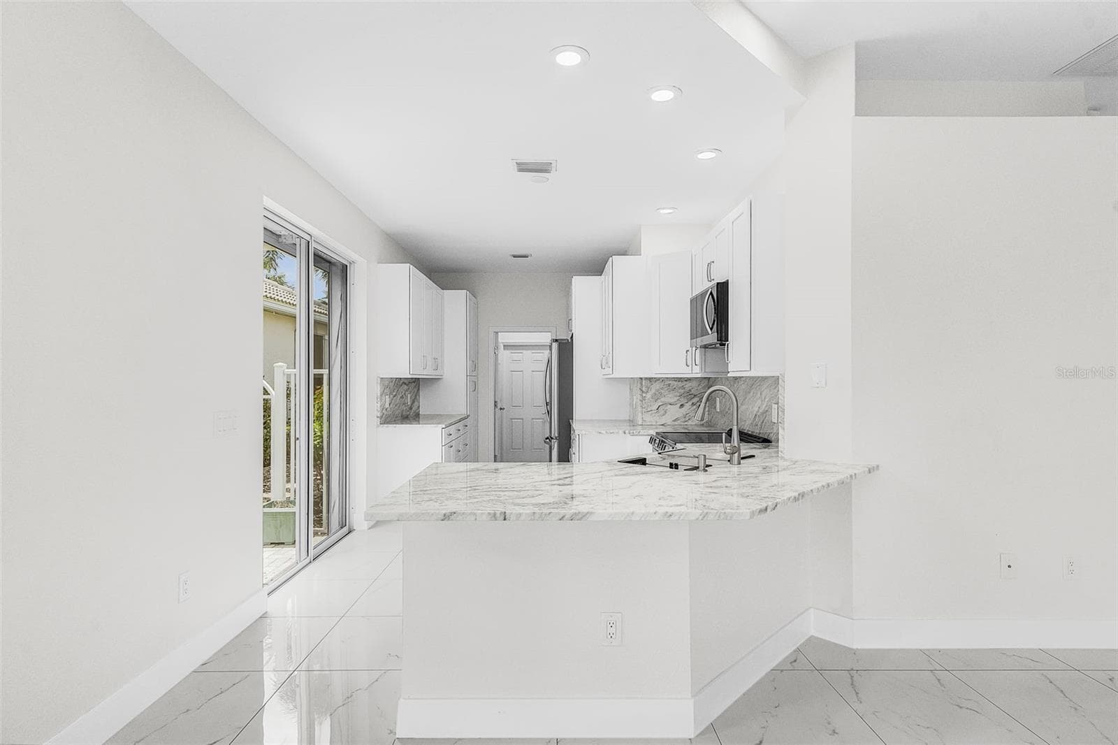 Single Family Residence at 17762 COURTSIDE LANDINGS CIR, PUNTA GORDA, photo 19 of 69