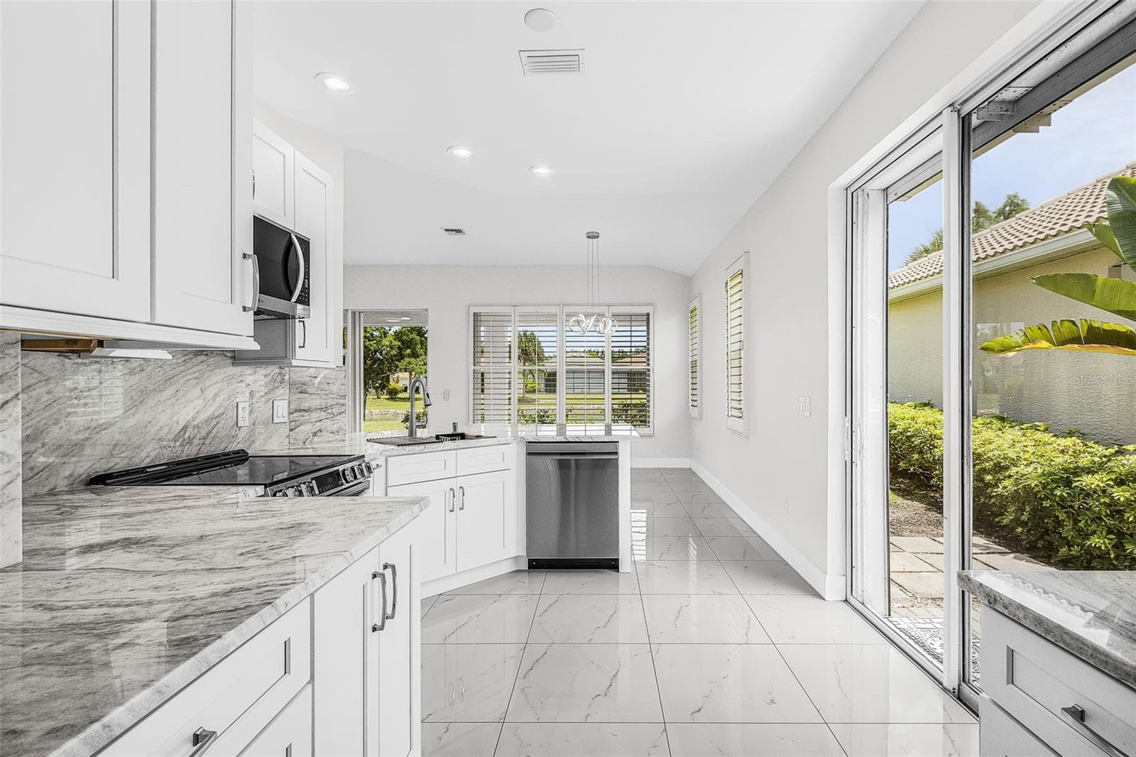 Single Family Residence at 17762 COURTSIDE LANDINGS CIR, PUNTA GORDA, photo 23 of 69