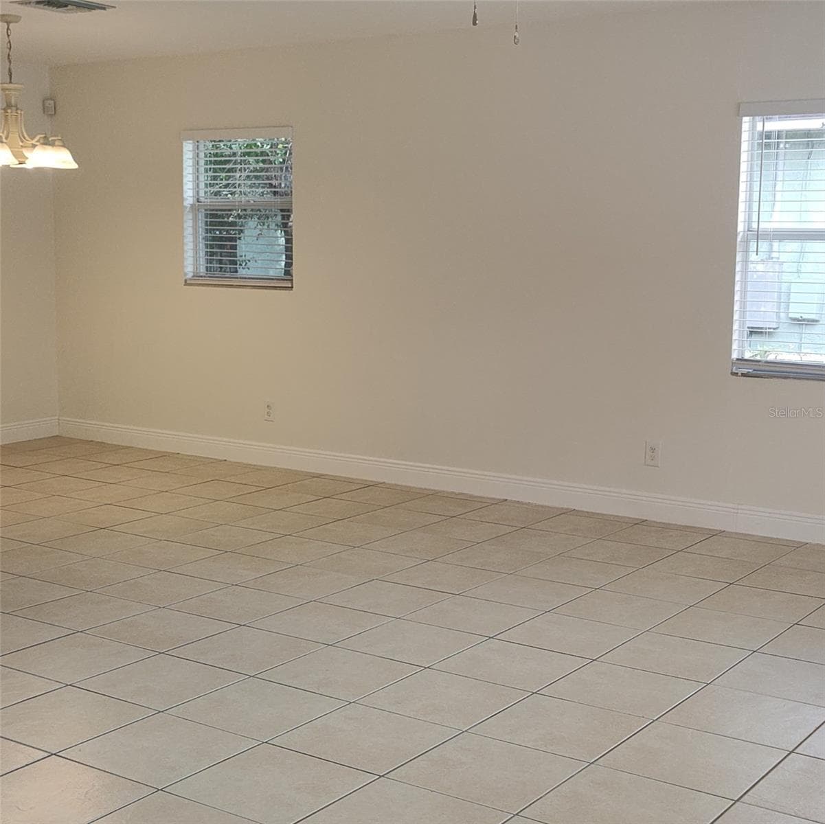 Single Family Residence at 3103 E 25TH AVE, TAMPA, photo 17 of 88