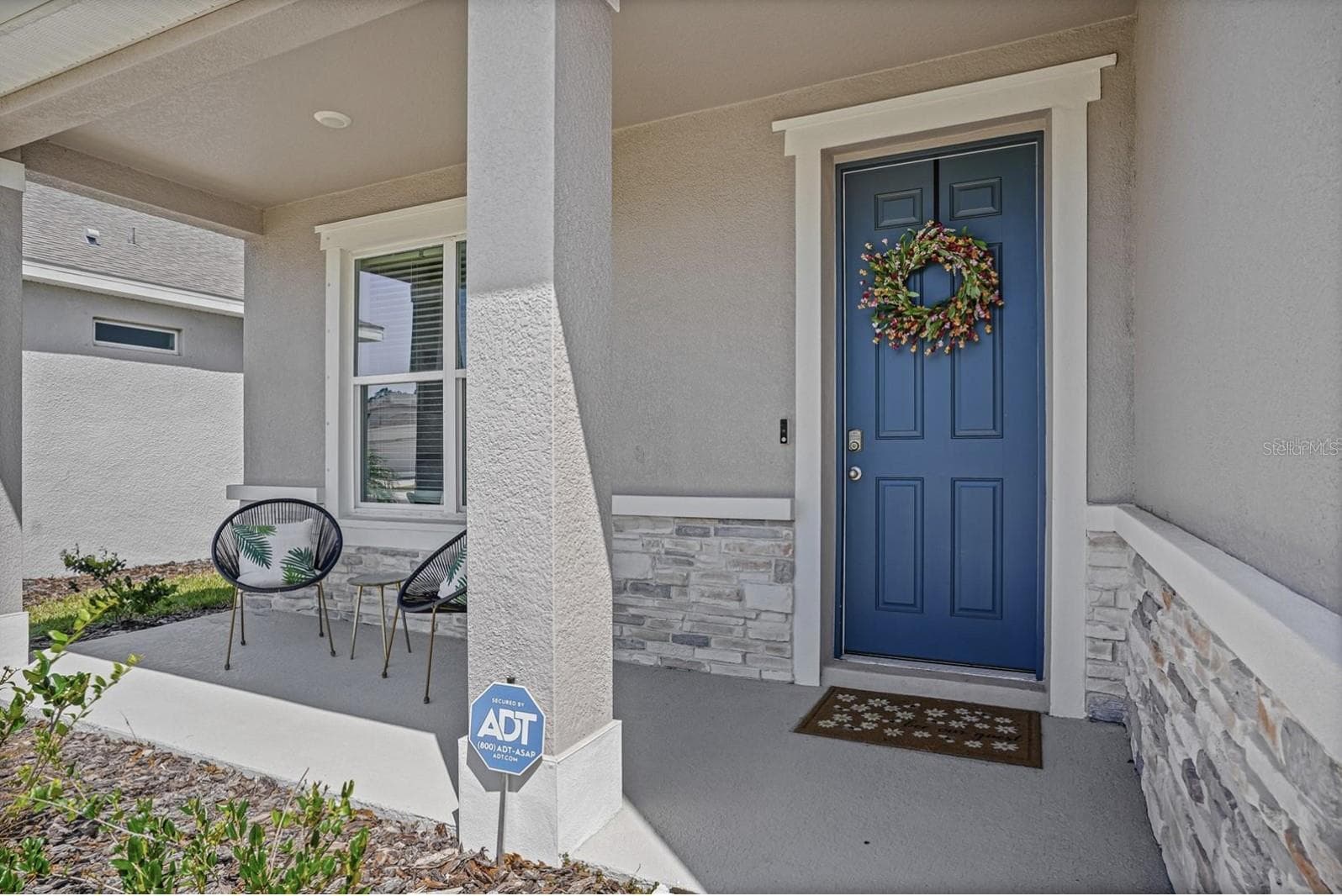 Single Family Residence at 17925 FATTORIA TER, LAKEWOOD RANCH, photo 3 of 32