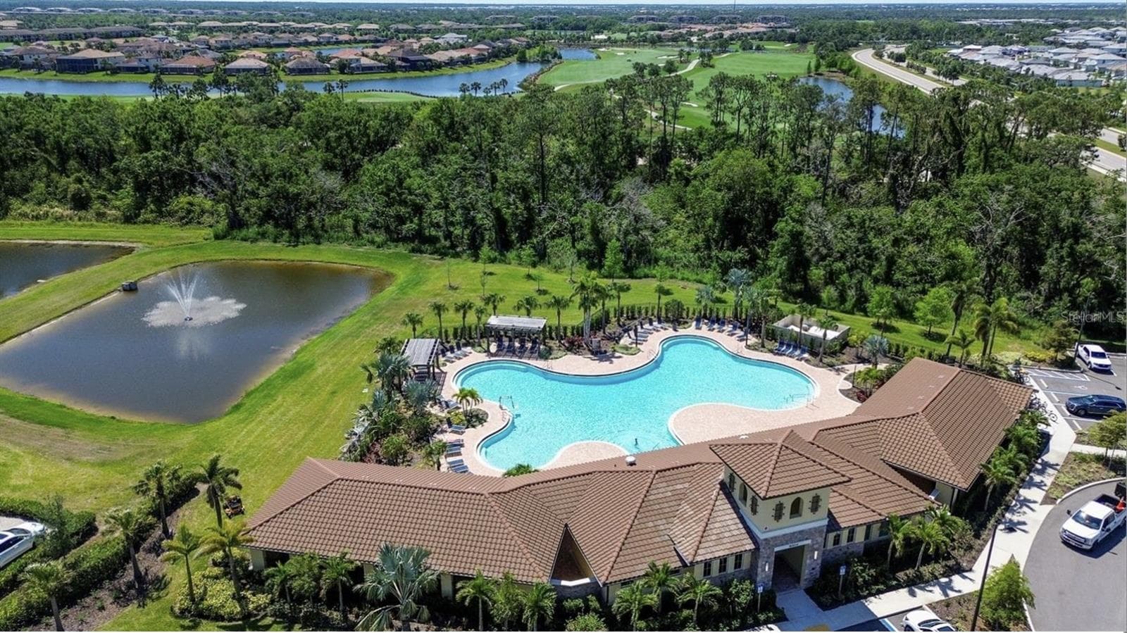 Single Family Residence at 17925 FATTORIA TER, LAKEWOOD RANCH, photo 31 of 32