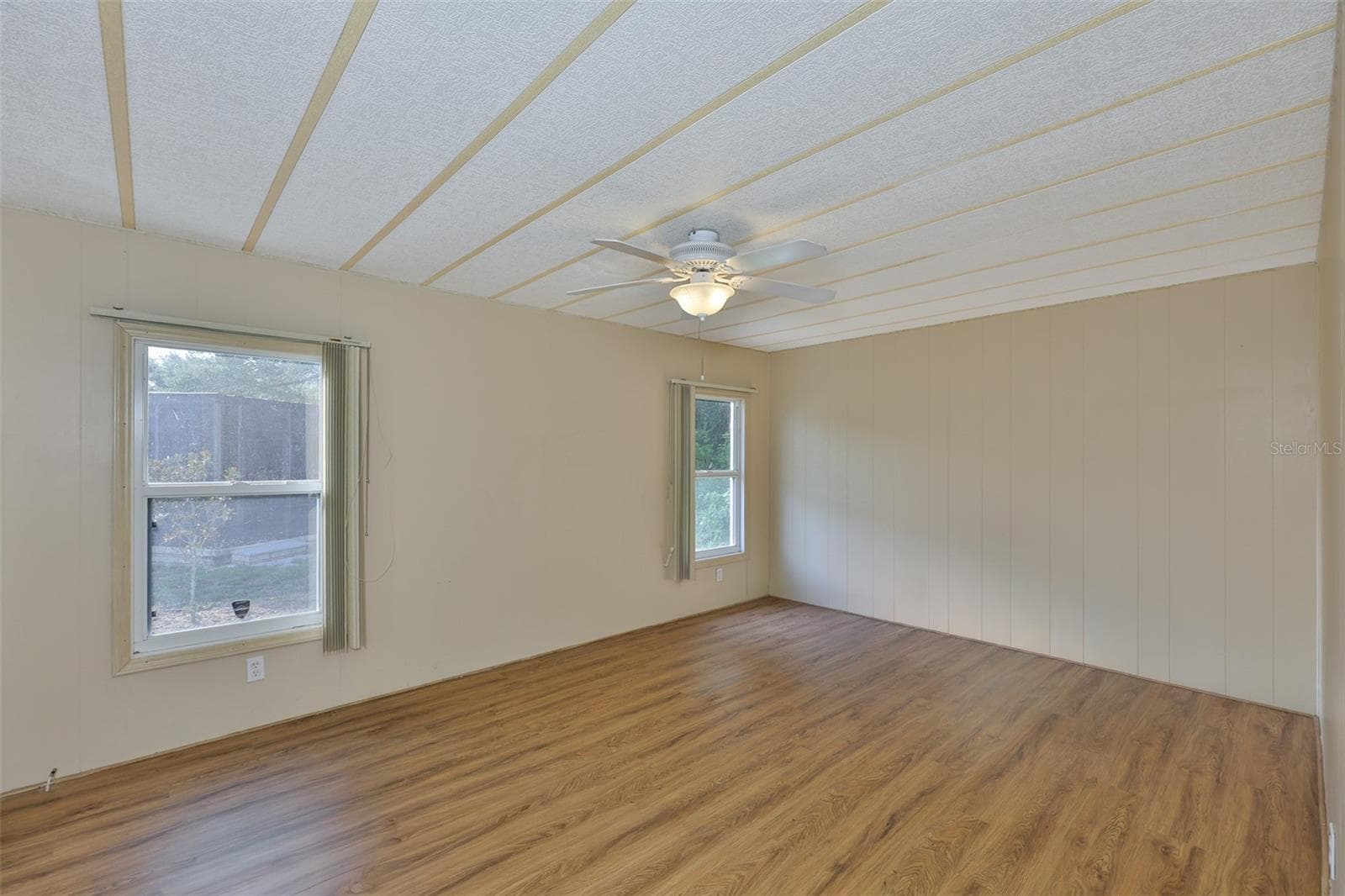 Manufactured Home at 168 BEECHWOOD DR #67, SAFETY HARBOR, photo 16 of 32
