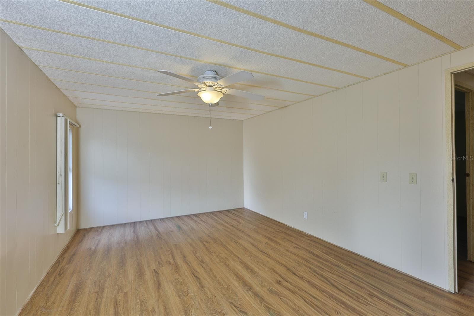Manufactured Home at 168 BEECHWOOD DR #67, SAFETY HARBOR, photo 17 of 32