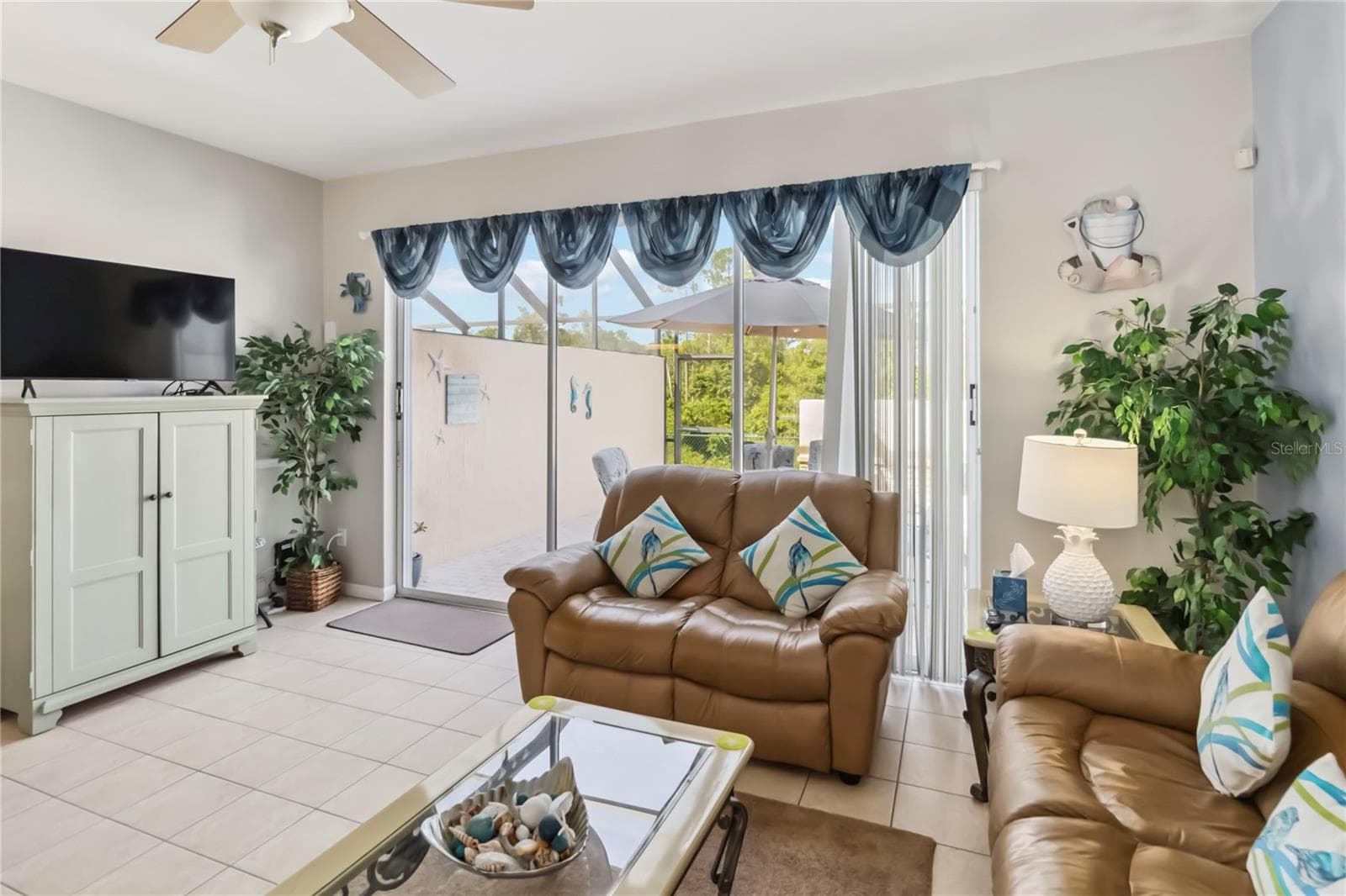 Townhouse at 2382 SILVER PALM DR E, KISSIMMEE, photo 5 of 31
