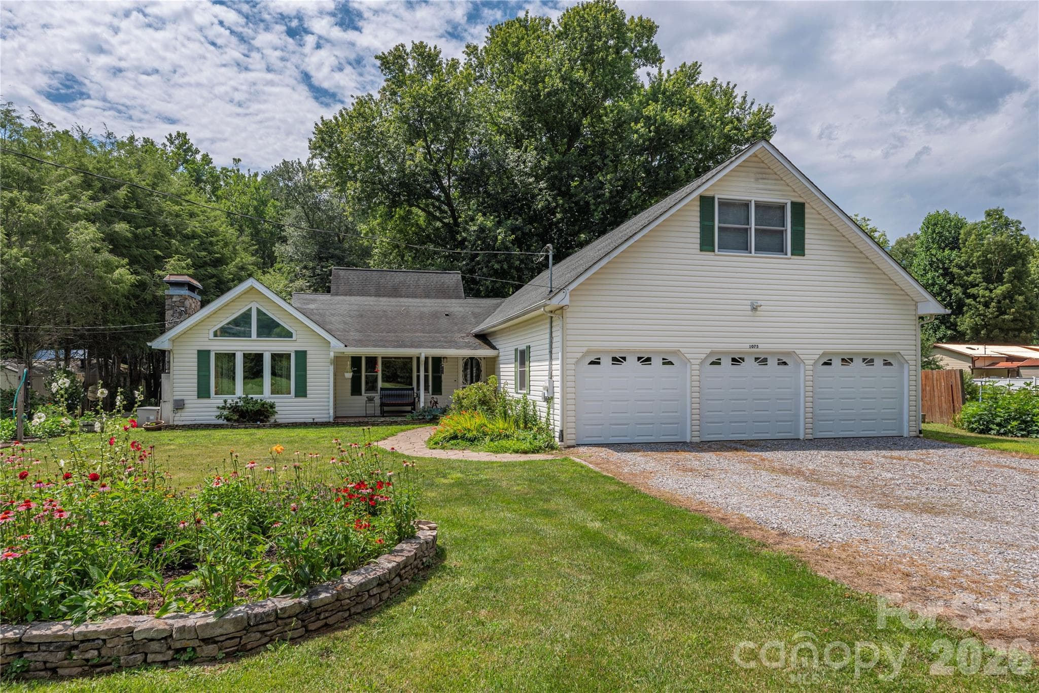 Single Family Residence at Maggie Valley, photo 3 of 37