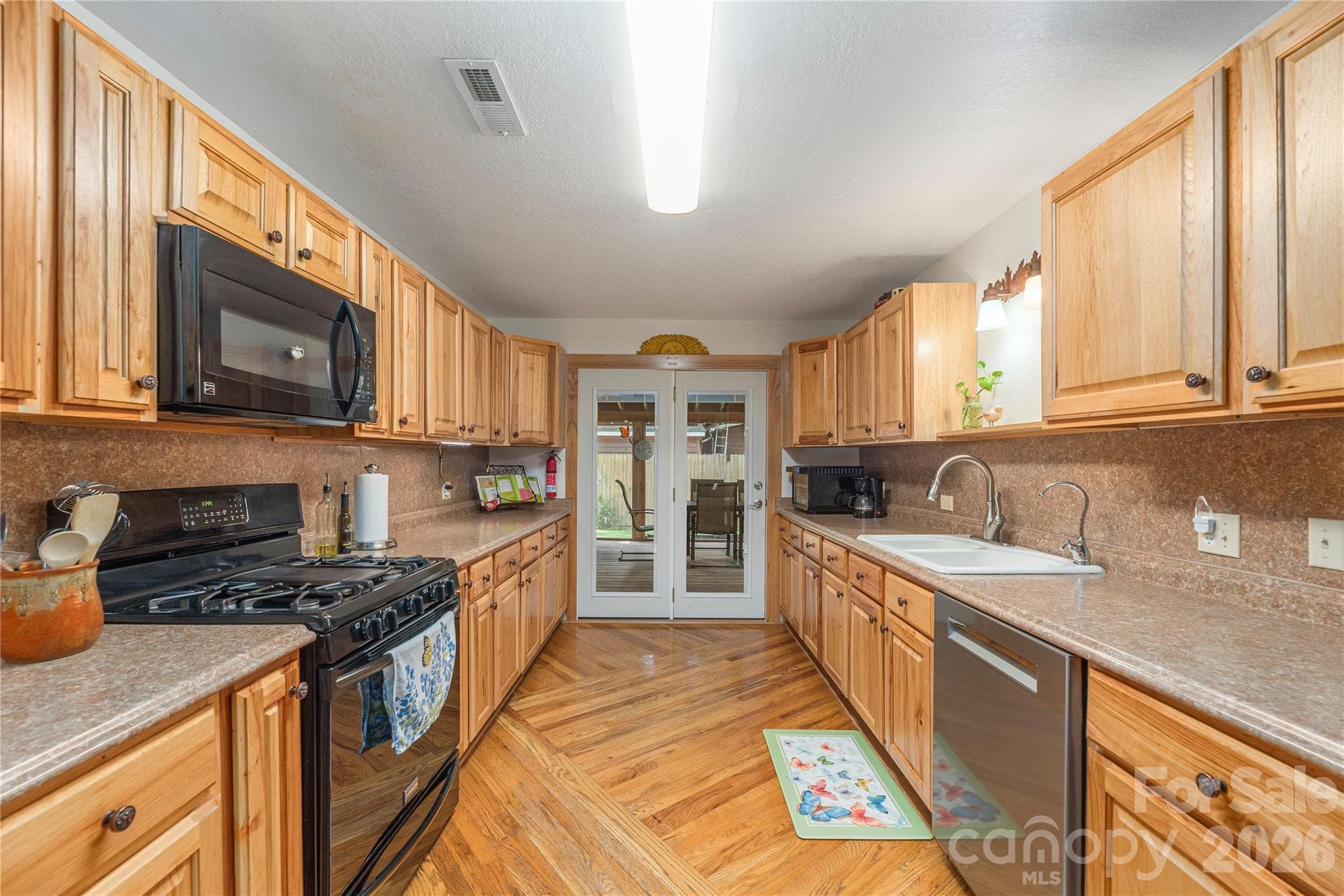 Single Family Residence at Maggie Valley, photo 7 of 37