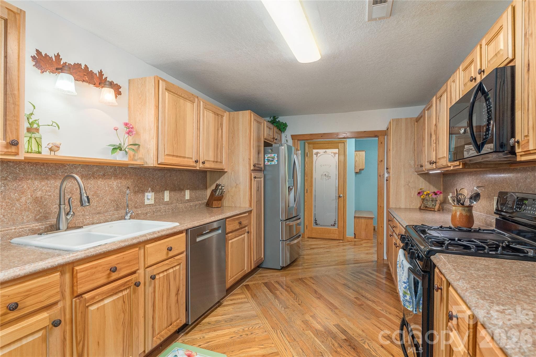 Single Family Residence at Maggie Valley, photo 8 of 37