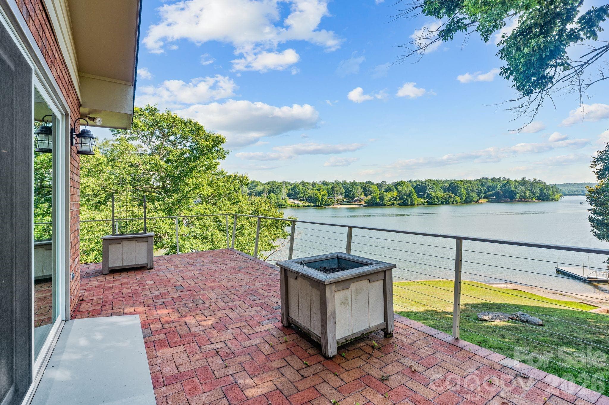 Single Family Residence at Hickory, photo 9 of 48