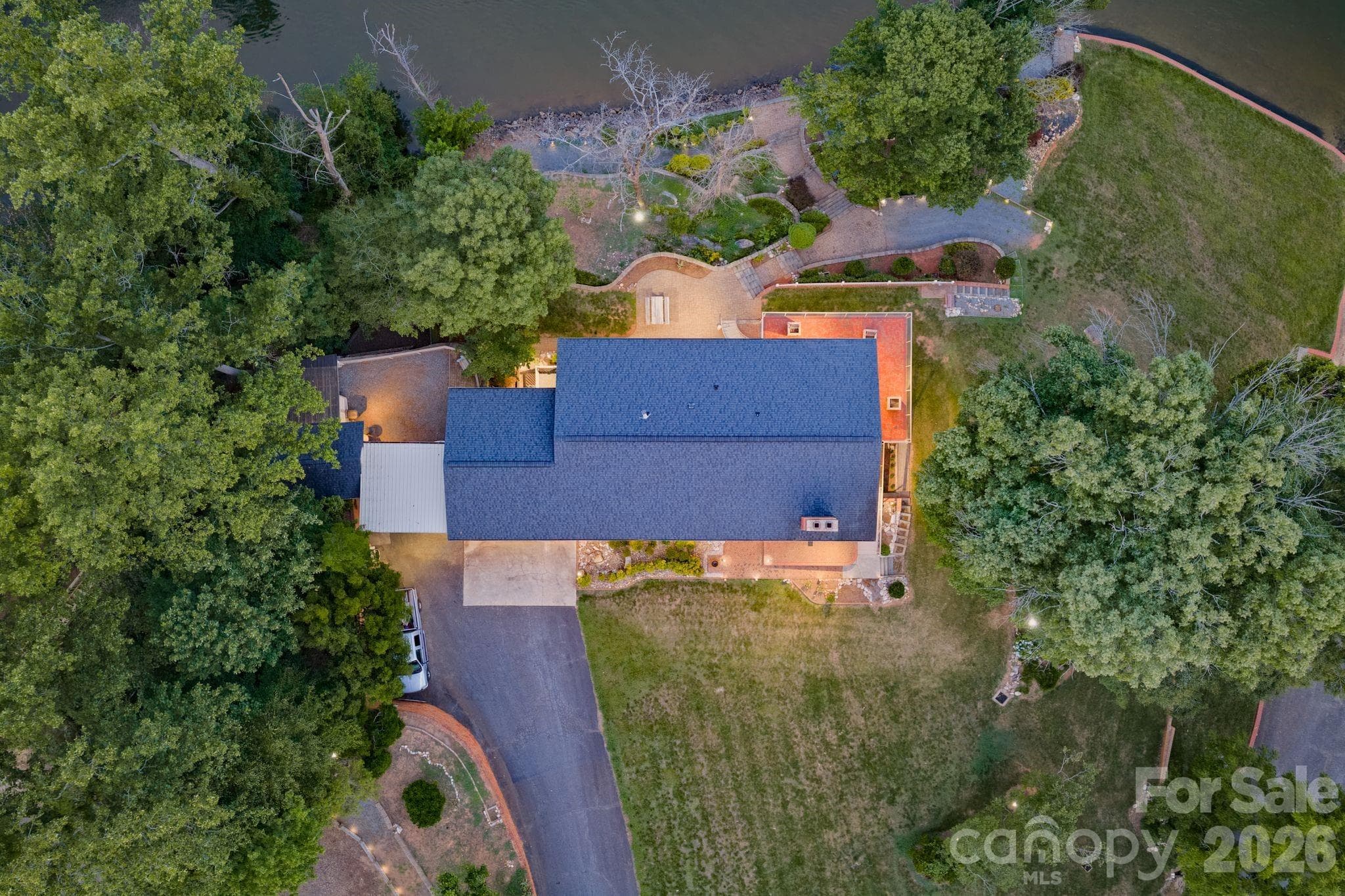 Single Family Residence at Hickory, photo 14 of 48