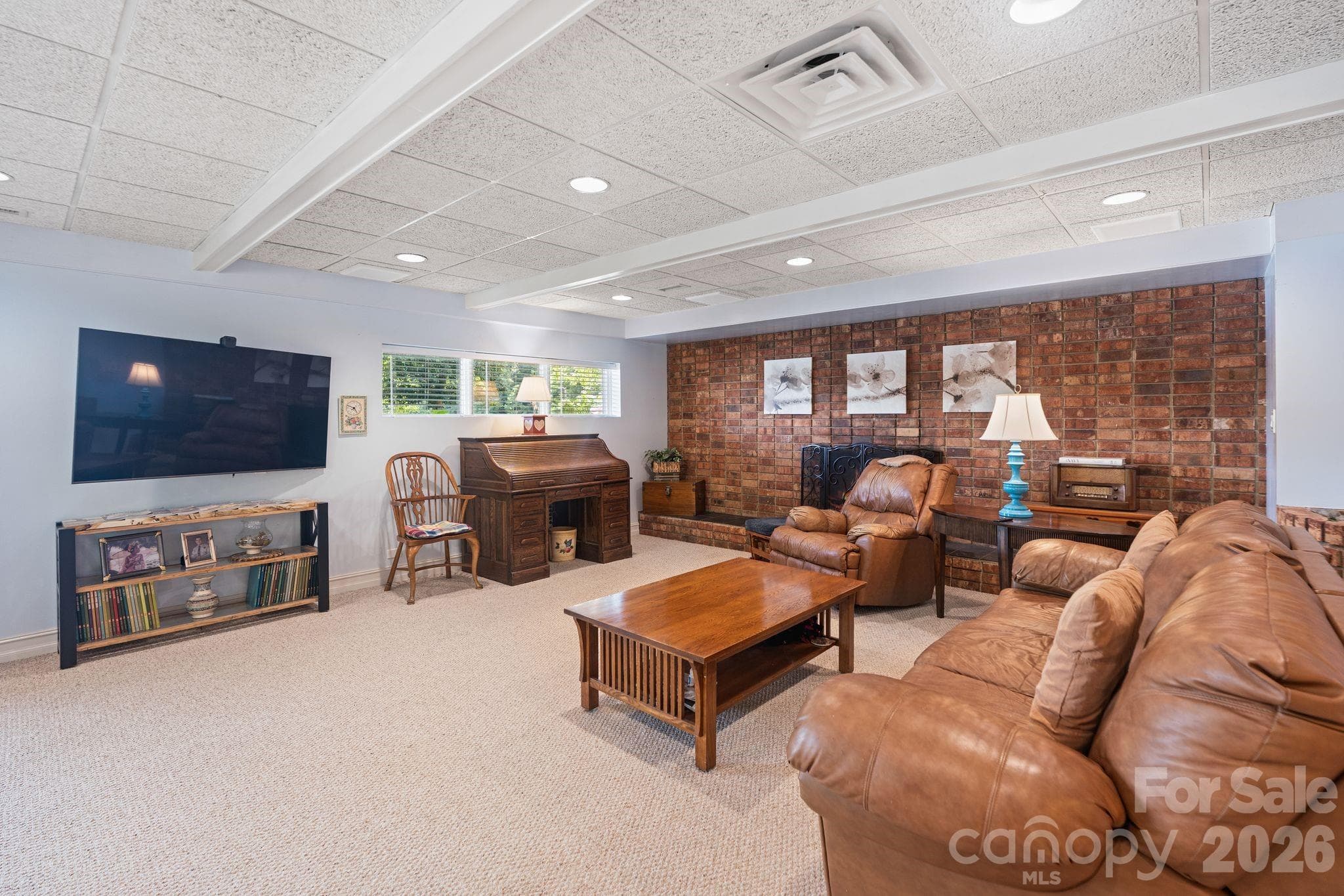 Single Family Residence at Hickory, photo 30 of 48