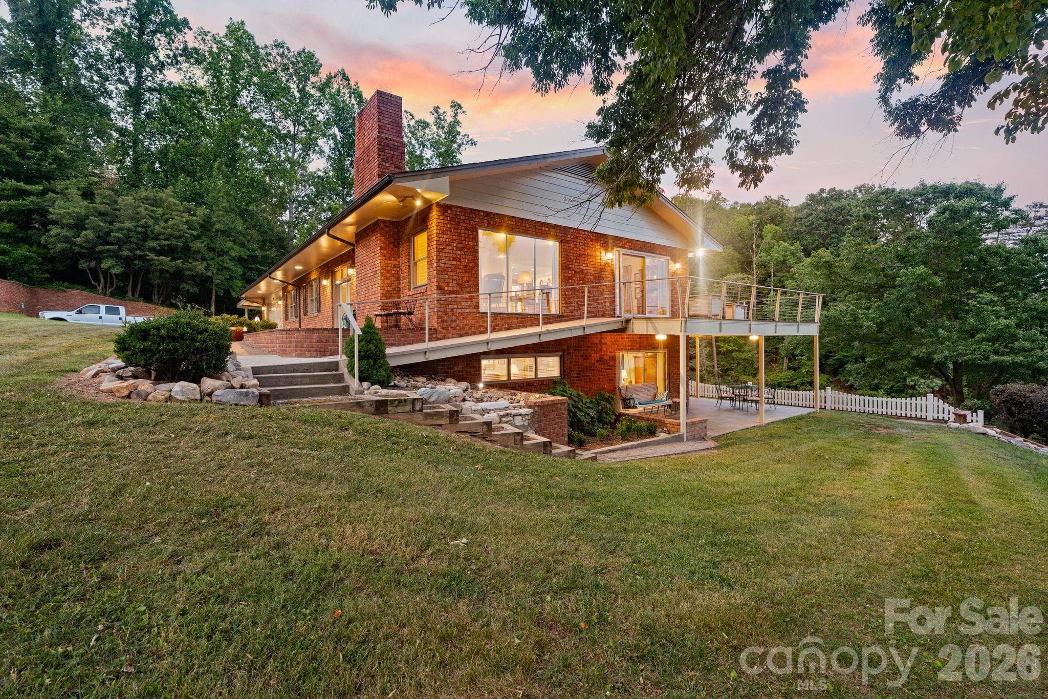 Single Family Residence at Hickory, photo 39 of 48