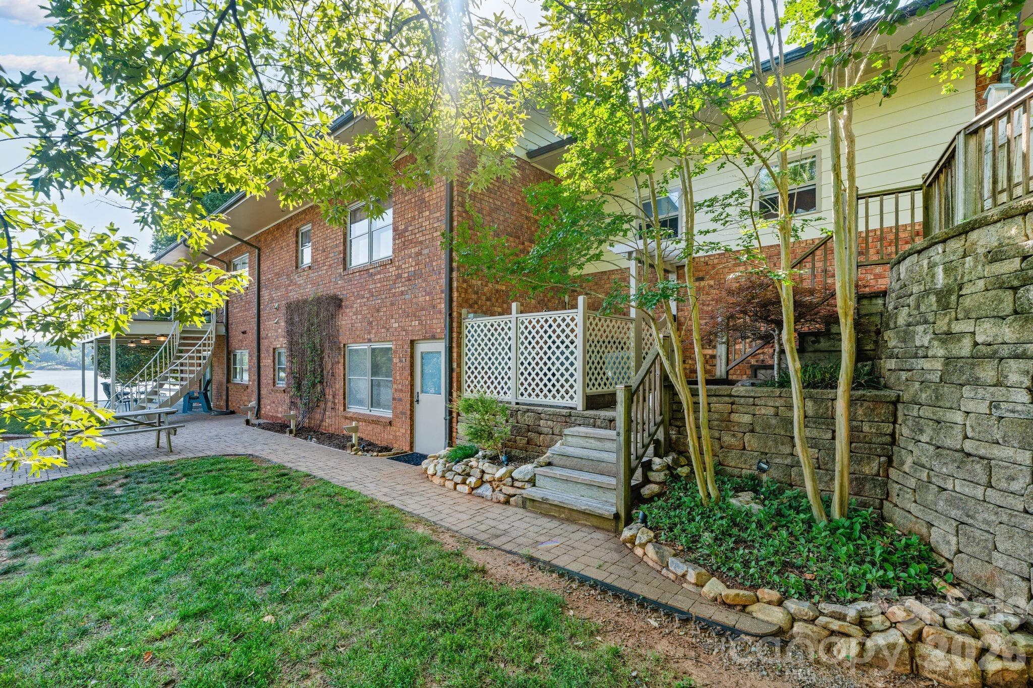 Single Family Residence at Hickory, photo 45 of 48