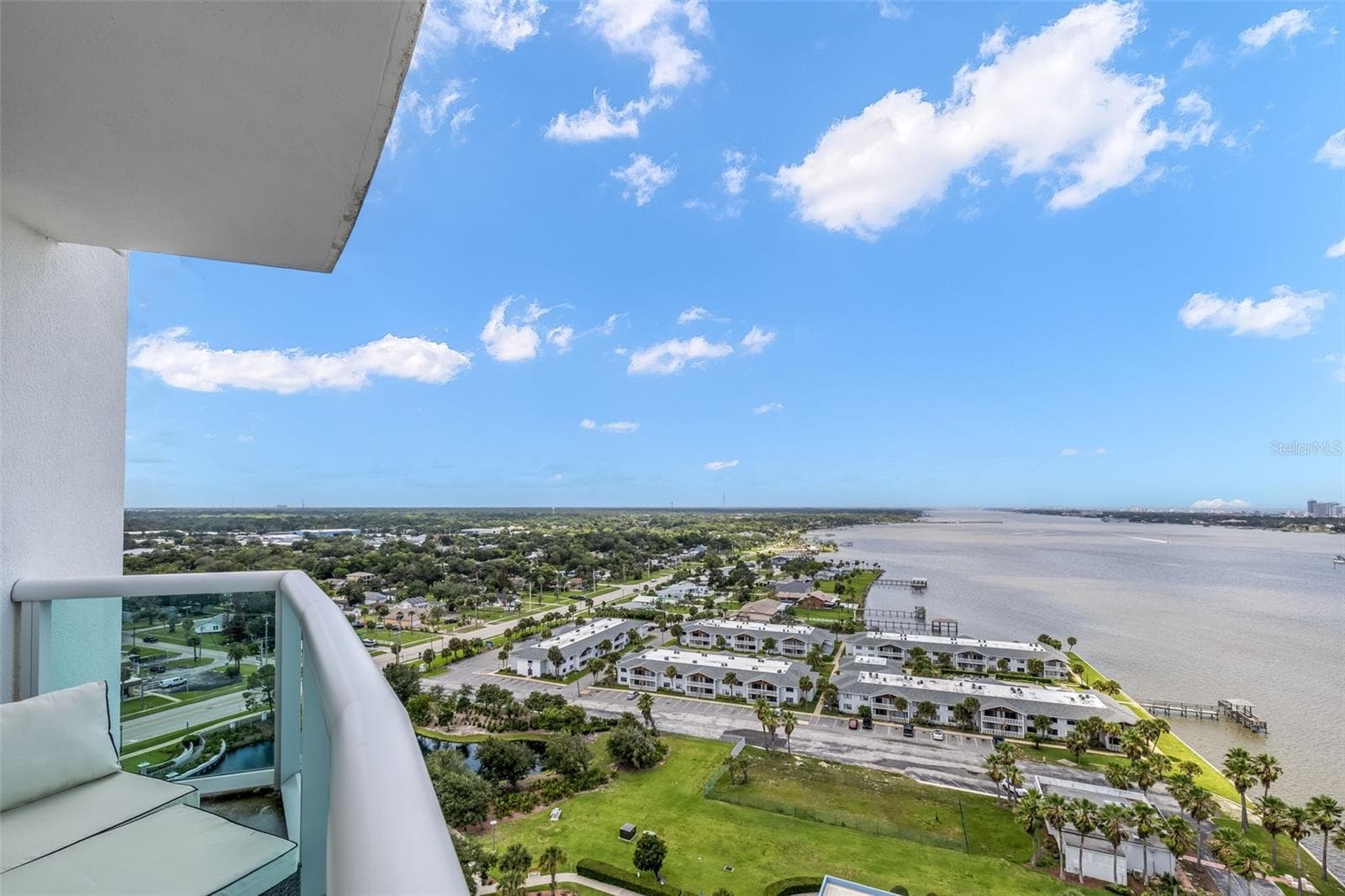 Condominium at 241 RIVERSIDE DR #1806, DAYTONA BEACH, photo 43 of 48