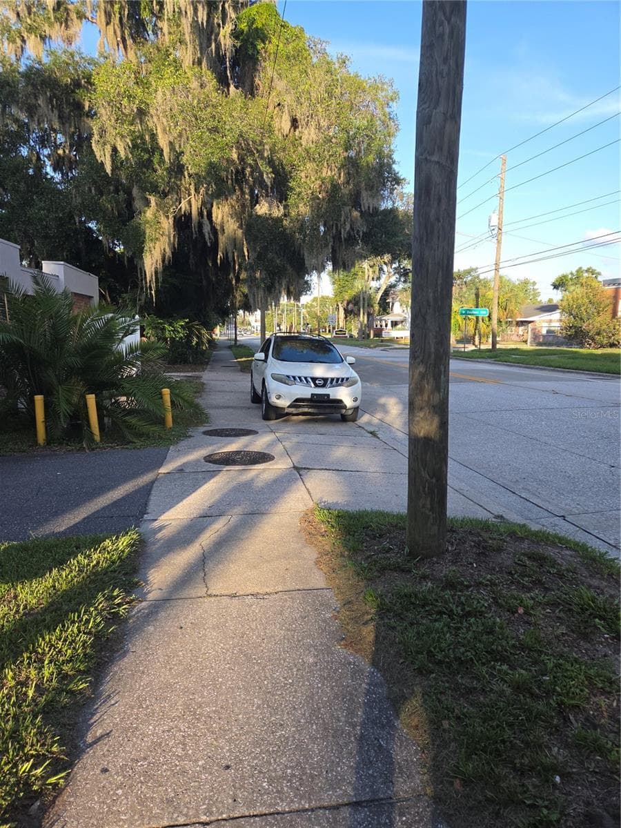 Office at 331 W NEW YORK AVE, DELAND, photo 23 of 60
