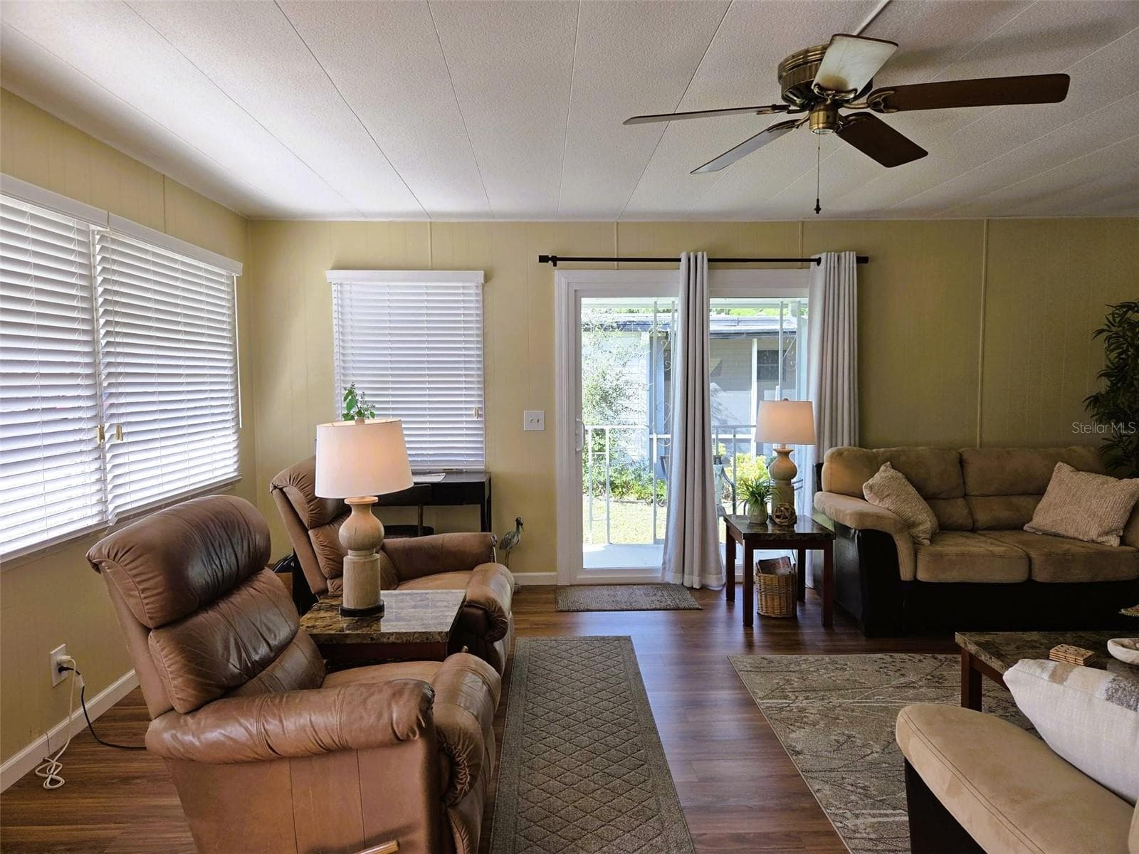 Living Room - 3383 OAKWOOD BLVD N, SARASOTA
