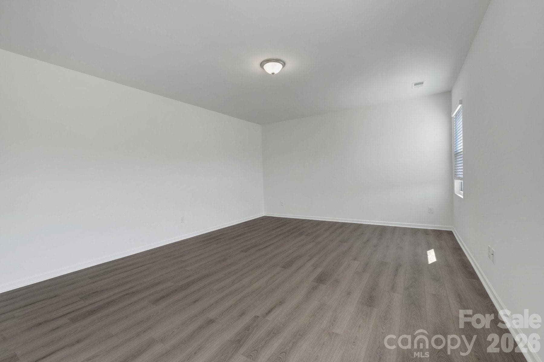 Family room - 1354 Fremont Drive, Wingate