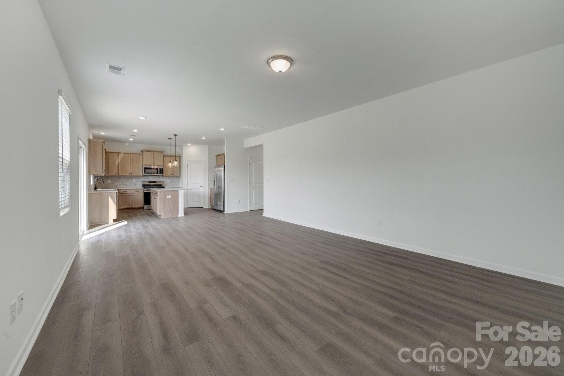 Family room - 1354 Fremont Drive, Wingate