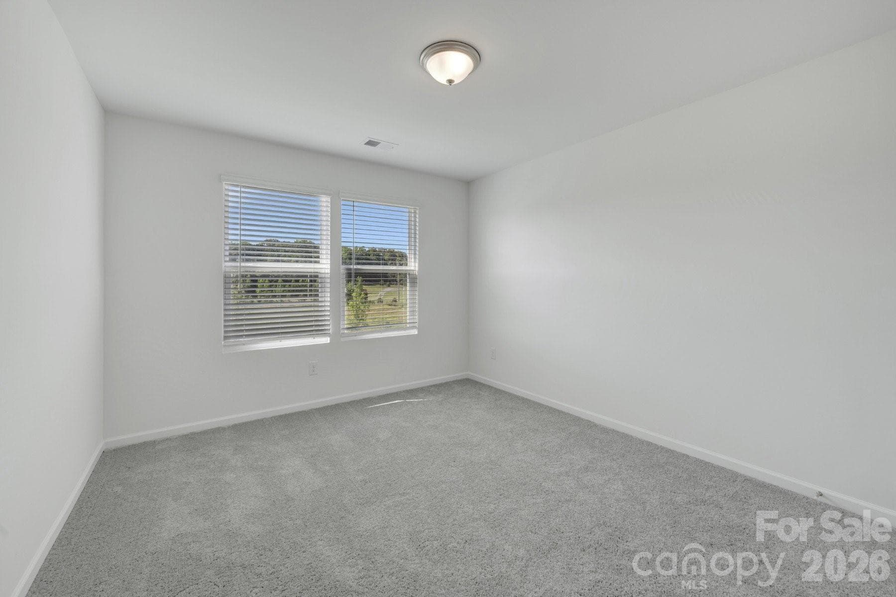 Secondary bedroom - 1354 Fremont Drive, Wingate