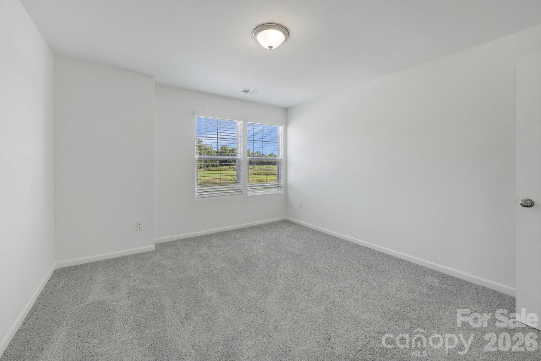 Secondary bedroom - 1354 Fremont Drive, Wingate