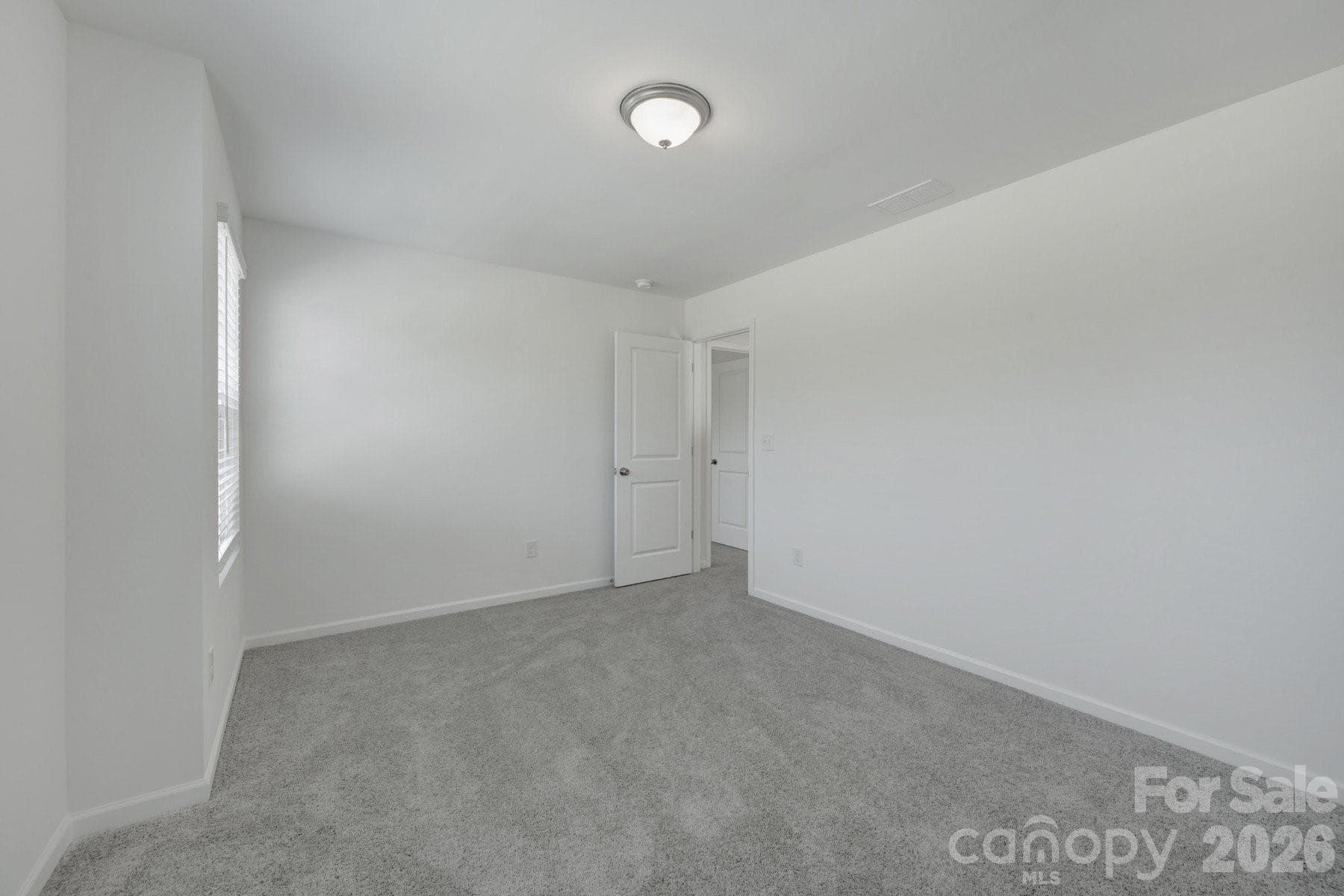 Secondary bedroom - 1354 Fremont Drive, Wingate