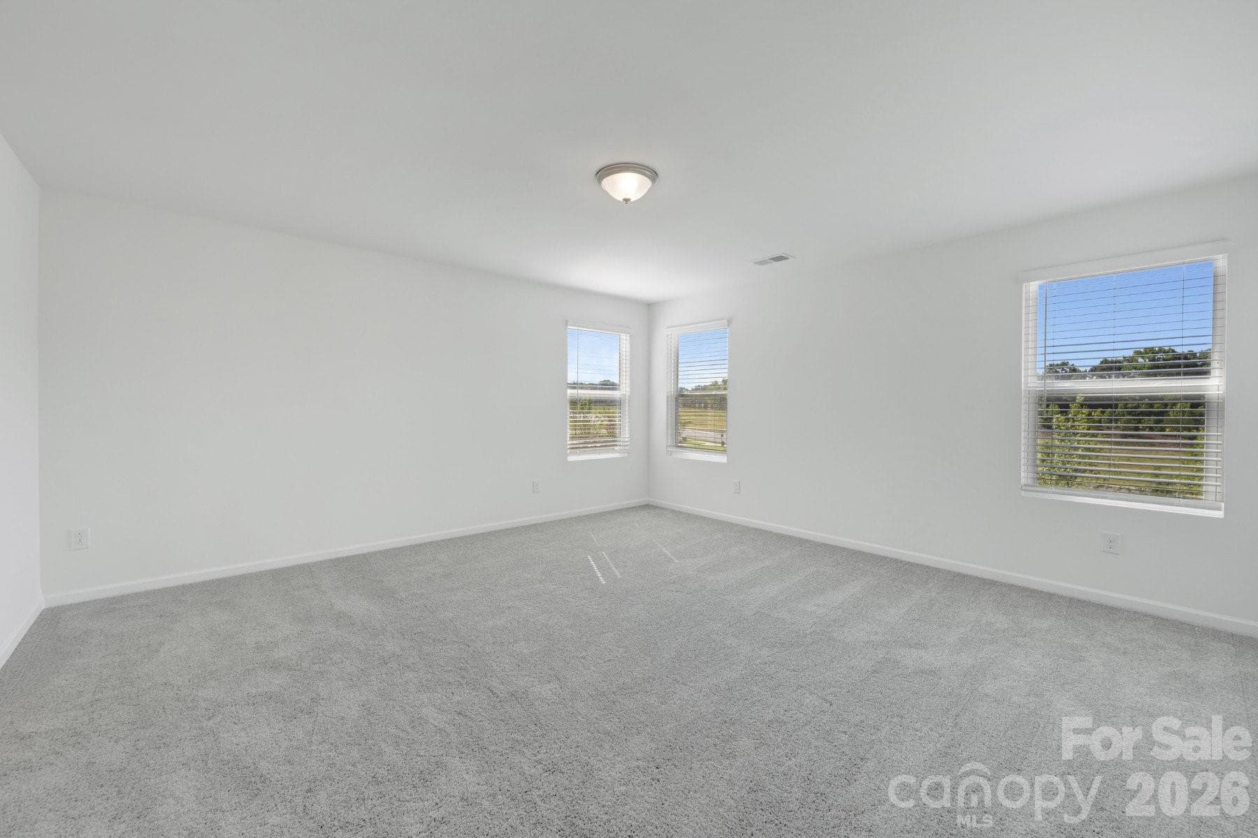 Owner's suite - 1354 Fremont Drive, Wingate