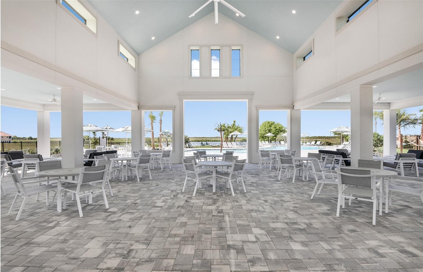 Spacious Cabana - 1547 HARTRIDGE CT, LAKE ALFRED