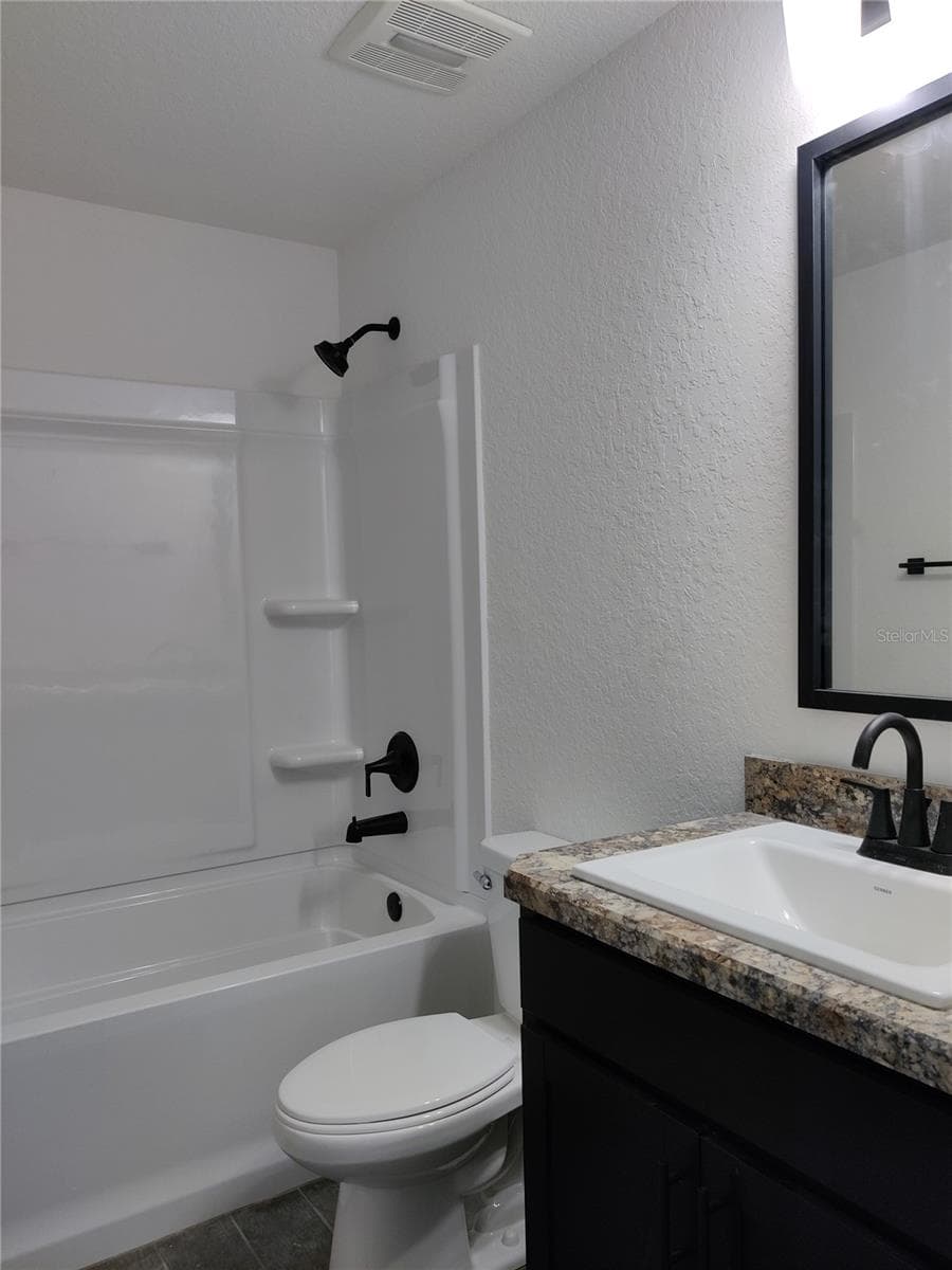 3rd Bathroom - 1 CHRYSANTHEMUM CT, HOMOSASSA