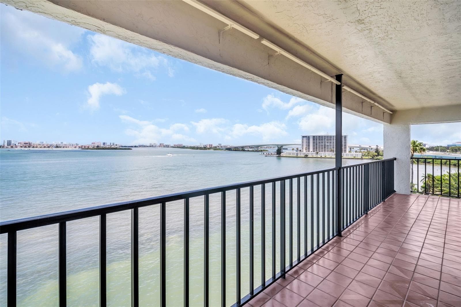 Condominium at 55 ROGERS ST #P5, CLEARWATER, photo 2 of 26