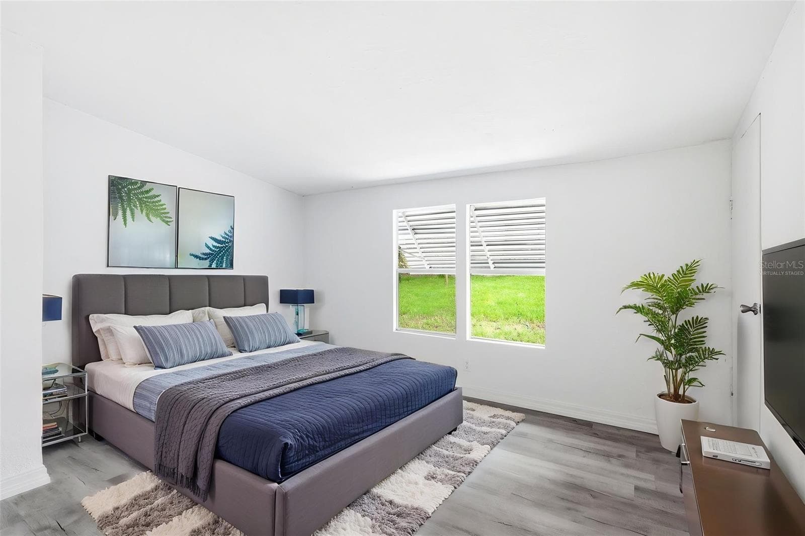 Virtually Staged - 403 ACORN CIR, FRUITLAND PARK