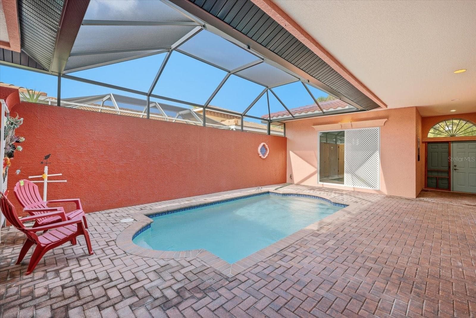 Single Family Residence at 210 RIO TERRA, VENICE, photo 8 of 78