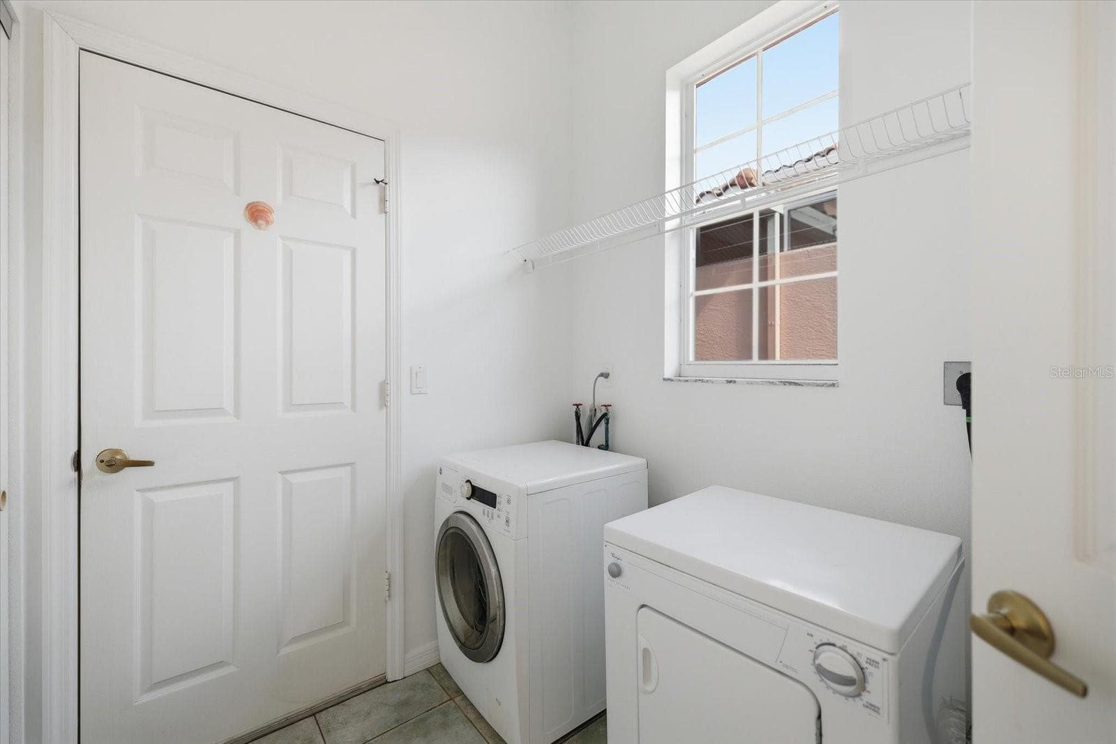 Single Family Residence at 210 RIO TERRA, VENICE, photo 51 of 78