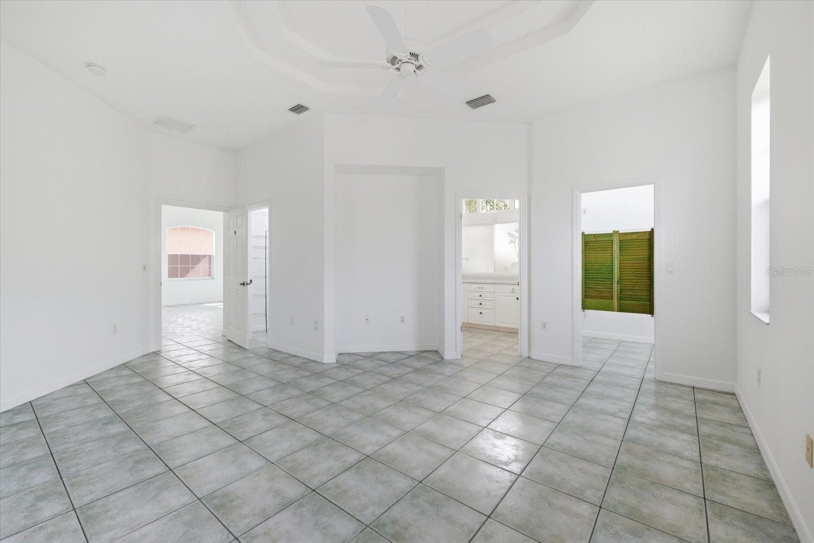 Single Family Residence at 210 RIO TERRA, VENICE, photo 53 of 78
