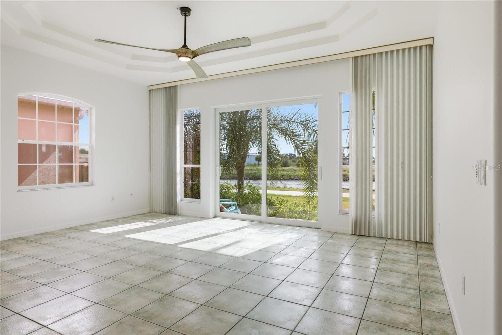 Single Family Residence at 210 RIO TERRA, VENICE, photo 60 of 78