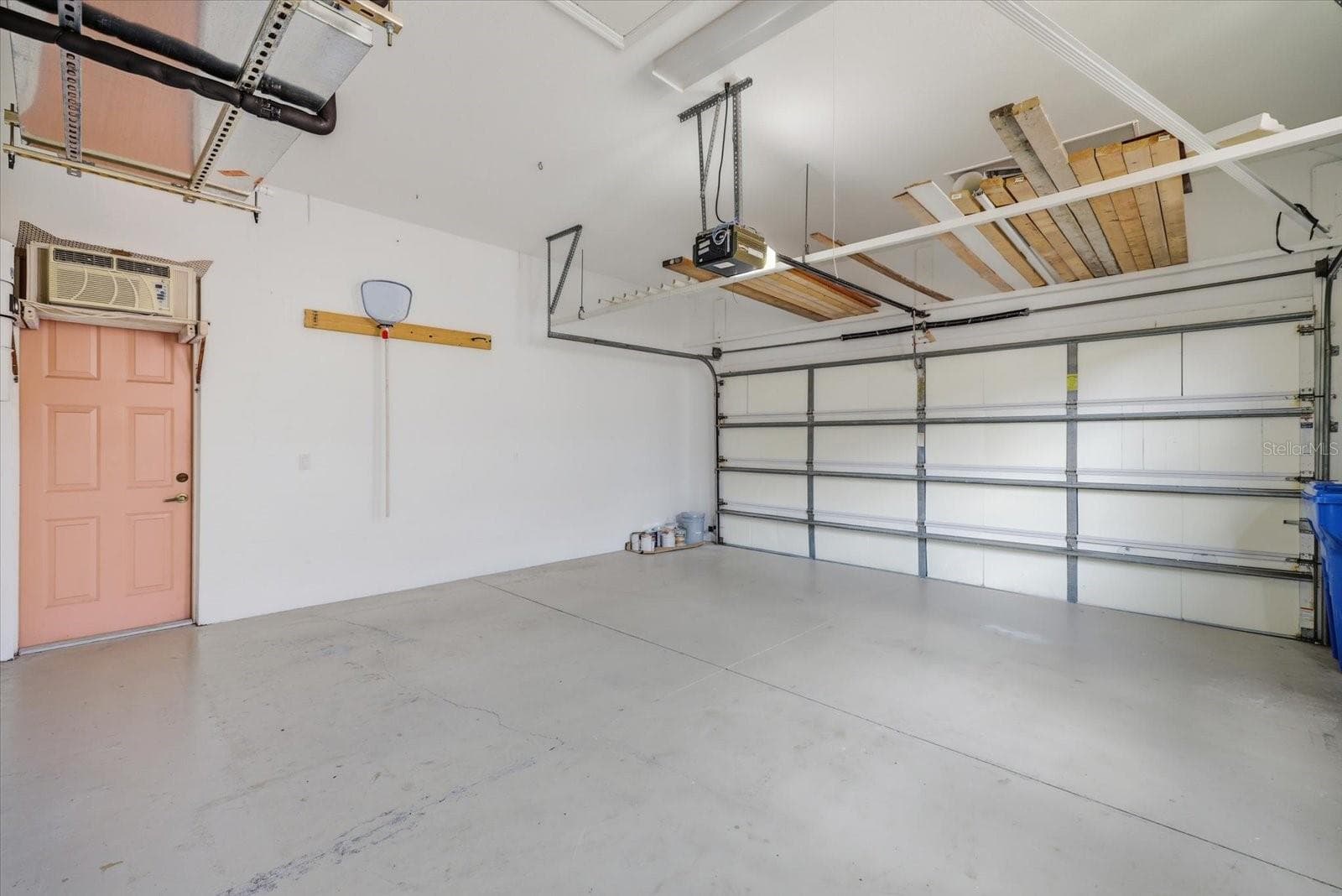 Single Family Residence at 210 RIO TERRA, VENICE, photo 77 of 78