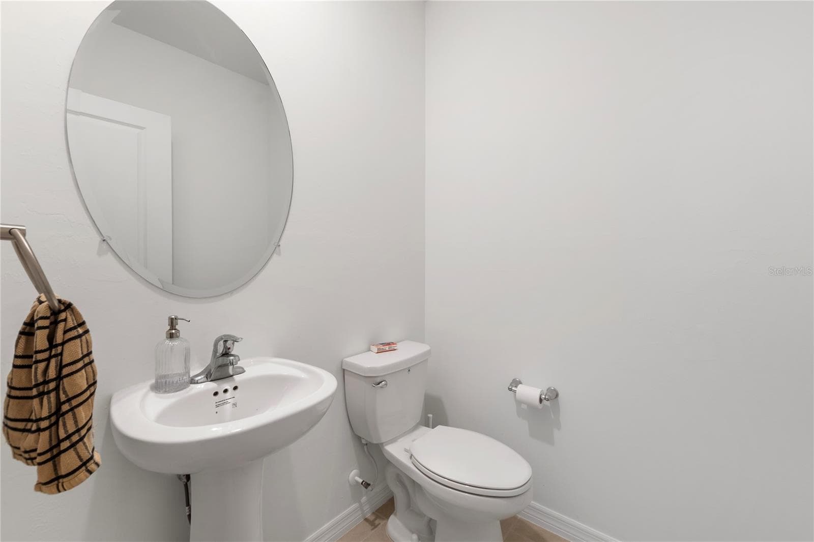 Single Family Residence at 17177 MONTE ISOLA WAY, NORTH FORT MYERS, photo 13 of 30