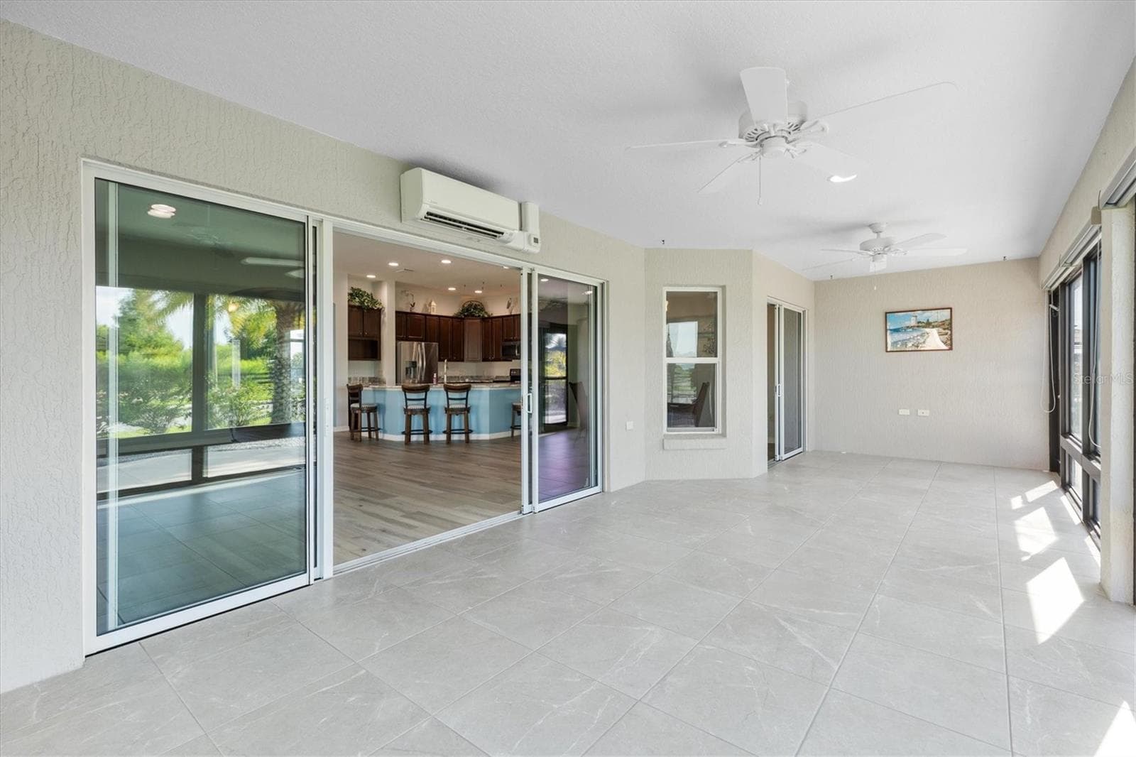 Enclosed Lania - 3461 EARL WAY, THE VILLAGES