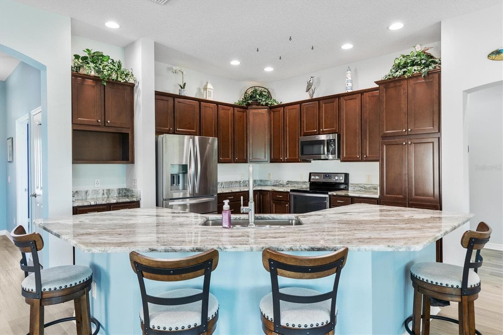 Kitchen View - 3461 EARL WAY, THE VILLAGES