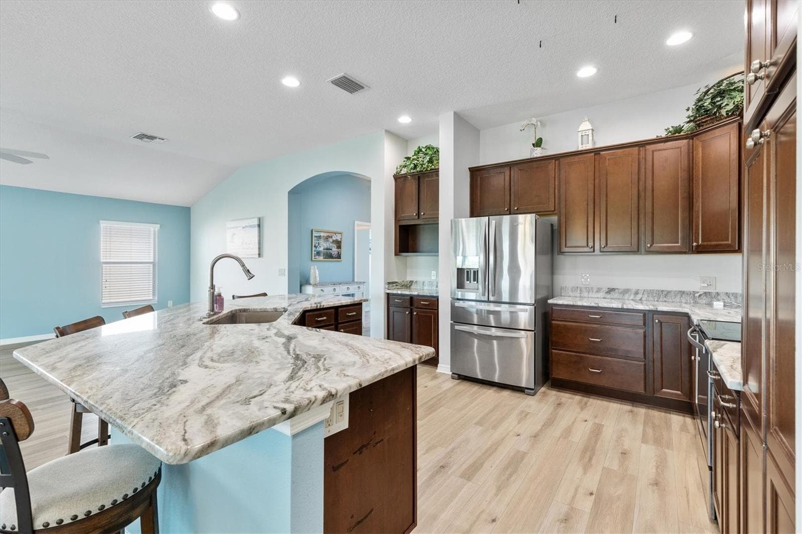Kitchen View - 3461 EARL WAY, THE VILLAGES